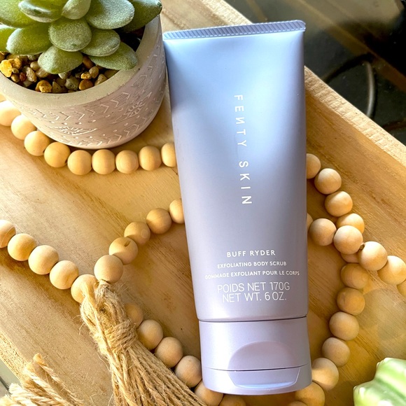 FENTY BEAUTY By Rihanna Buff Ryder Exfoliating Body Scrub - Picture 1 of 11
